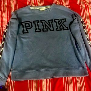Pink crewneck never worn
